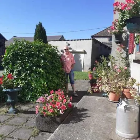 La Maison D'odette Holiday home Saint-Georges-de-Mons